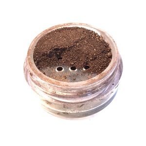 Flori Roberts Chocolate Mineral shadow